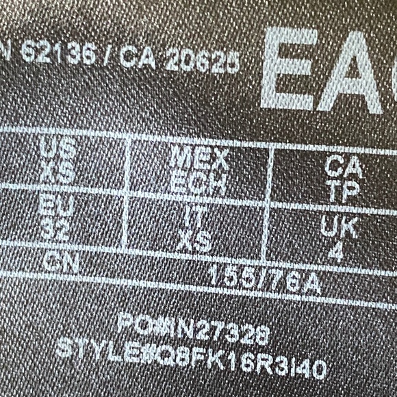 NWOT Guess Floral Wrap Dress - Picture 8 of 10